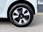 Renault Twingo 1.0 SCe Collection Red &amp; White Editon