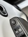 Renault Twingo 1.0 SCe Collection Red &amp; White Editon