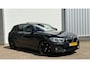 BMW 1-Serie 120i M PAKKET AUTOMAAT PANO FULL OPTION KEYLESS SHADOW SPORT