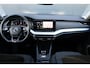 Skoda Octavia Combi 1.0 e-TSI Business Edition Plus Automaat | Virtual Cockpit | Head-up Display | Camera | Stoel- / stuurverwarming | Elektr. achterklep | Keyless