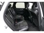 Volvo XC60 2.0 255pk T5 AWD R-Design. Panodak, Camera, Leer/Alcantara, 19"LMV, Haak 2400kg