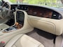 Jaguar XJ 4.2 V8 PORTFOLIO LWB | NL-AUTO! | UNIEKE STAAT!
