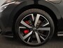 Volkswagen Golf 1.5 eHybrid GTE 272 PK PHEV | Verlengde garantie | Head up display | Panorama dak | 18" LM velgen |