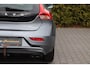 Volvo V40 1.6 D2 Momentum 🚗1e eigenaar 👤 | Dealer onderhouden ✔️ | Navi 🧭 | Cruise 🚗 | ECC ❄️ | Volvo veiligheid 🔒📸 | Dubbele uitlaten