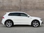 Volkswagen Tiguan 1.5 TSI Highline Business R-line | Trekhaak | Panoramadak | 1ste eigenaar | Dealer onderhouden | Adaptieve Cruise |