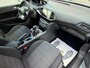 Peugeot 308 1.2 PureTech Active l NAVI l TREKHAAK
