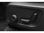 Volvo XC40 Recharge P8 AWD R-Design Panoramadak | Elektrische verwarmbare voorstoelen en stuurwiel | Premium audio by Harman Kardon | Keyless | Adaptieve cruise control | BLIS