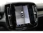 Volvo XC40 Recharge P8 AWD R-Design Panoramadak | Elektrische verwarmbare voorstoelen en stuurwiel | Premium audio by Harman Kardon | Keyless | Adaptieve cruise control | BLIS