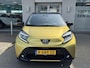Toyota Aygo X 1.0 VVT-i S-CVT Premium | JBL | Sensoren V/A | Stoelverwarming |