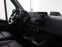 Mercedes-Benz Sprinter 319 CDI L2 H2 Select | 3 zits | LED Koplampen | Lichtmetalen Velgen | Achteruitrijcamera | Stoelverwarming | Parkeersensoren Achter | Wand Betimmering |