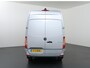 Mercedes-Benz Sprinter 319 CDI L2 H2 Select | 3 zits | LED Koplampen | Lichtmetalen Velgen | Achteruitrijcamera | Stoelverwarming | Parkeersensoren Achter | Wand Betimmering |