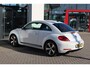 Volkswagen Beetle 1.4 TSI Sport BlueMotion NL auto, 18" LMVk, navigatie, climatronic, LED dagrijverlichting, BI Xenon, keyless, entry, spiegelpakket, DAB+, bluetooth, pdc voor & achter, multifunctioneel stuurwiel, licht en zicht, klasse III alarm