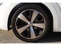 Volkswagen Beetle 1.4 TSI Sport BlueMotion NL auto, 18" LMVk, navigatie, climatronic, LED dagrijverlichting, BI Xenon, keyless, entry, spiegelpakket, DAB+, bluetooth, pdc voor & achter, multifunctioneel stuurwiel, licht en zicht, klasse III alarm