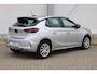 Opel Corsa Edition Hybrid 110pk Automaat / Navigatie via Carplay / Camera / Parkeersensoren / Dodehoek / Airco / LED