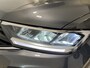 Volkswagen T-Roc 1.0 TSI R-line | Navigatie / Apple Carplay / Android Auto | Stoelverwarming | PDC V+A incl. Park Pilot | LED | LMV 18''