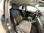 Volkswagen T-Roc 1.0 TSI R-line | Navigatie / Apple Carplay / Android Auto | Stoelverwarming | PDC V+A incl. Park Pilot | LED | LMV 18''