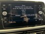 Volkswagen T-Roc 1.0 TSI R-line | Navigatie / Apple Carplay / Android Auto | Stoelverwarming | PDC V+A incl. Park Pilot | LED | LMV 18''