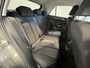 Volkswagen T-Roc 1.0 TSI R-line | Navigatie / Apple Carplay / Android Auto | Stoelverwarming | PDC V+A incl. Park Pilot | LED | LMV 18''