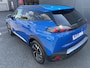 Peugeot 2008 100pk Allure Pack (Camera - Automatische Airco - i-cockpit - Navigatie - 17" - Apple Carplay - LED)