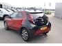 Toyota Aygo X PULSE NL-AUTO 1E EIGENAAR CLIMA NAVI APPLE/ANDROID LM-VELGEN PRIVACY-GLASS