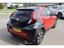 Toyota Aygo X PULSE NL-AUTO 1E EIGENAAR CLIMA NAVI APPLE/ANDROID LM-VELGEN PRIVACY-GLASS