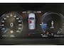 Volvo V60 T6 Recharge AWD Inscription - Sensus navigatie - Elektr. bedienbare bestuurderstoel - Verwarmbare voorstoelen & stuurwiel - Parkeersenoren achter - Achteruitrijcamera - Keyless - Cruise Control - Extra getint glas -  18 inch LMV