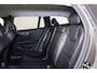 Volvo V60 T6 Recharge AWD Inscription - Sensus navigatie - Elektr. bedienbare bestuurderstoel - Verwarmbare voorstoelen & stuurwiel - Parkeersenoren achter - Achteruitrijcamera - Keyless - Cruise Control - Extra getint glas -  18 inch LMV
