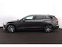 Volvo V60 T6 Recharge AWD Inscription - Sensus navigatie - Elektr. bedienbare bestuurderstoel - Verwarmbare voorstoelen & stuurwiel - Parkeersenoren achter - Achteruitrijcamera - Keyless - Cruise Control - Extra getint glas -  18 inch LMV