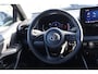 Toyota Yaris HYBRID 115 DYNAMIC APPLE/ANDROID 16"LMV STOEL/STUURVERW. PRIVACY-GLASS AD-CRUISE CAMERA