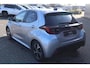 Toyota Yaris HYBRID 115 DYNAMIC APPLE/ANDROID 16"LMV STOEL/STUURVERW. PRIVACY-GLASS AD-CRUISE CAMERA