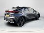 Toyota C-HR / C-HR+ 2.0 Plug-in Hybrid 220 Executive | Two -tone lak | Carplay | Sfeerverlichting | 19 inch LM-velgen | Stoel- + stuurverwarming |