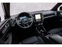 Volvo XC40 Recharge Core 70 kWh | Cruise Control | Trekhaak | Stoel-/Stuurverwarming | Parkeercamera | Warmtepomp | Getint Glas | Verstelbare Beensteunen |