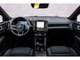 Volvo XC40 Recharge Core 70 kWh | Cruise Control | Trekhaak | Stoel-/Stuurverwarming | Parkeercamera | Warmtepomp | Getint Glas | Verstelbare Beensteunen |