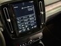 Volvo XC40 1.5 T4 Plug-in hybrid Ultimate Dark | Harman kardon | Pano | Stuur/Stoel verwarming | Camera