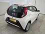Toyota Aygo 1.0 VVT-i x-play 1e Eigenaar | Dealer Onderh | BTW | NAP | Camera | Navi | Carplay | Full Led | Start/Stop | Hill-Hold