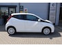 Toyota Aygo 1.0 VVT-i x-play 1e Eigenaar | Dealer Onderh | BTW | NAP | Camera | Navi | Carplay | Full Led | Start/Stop | Hill-Hold