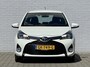 Toyota Yaris 1.3 VVT-i Dynamic 3-deurs | Navi | NL auto | CPV | Airco