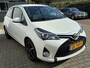 Toyota Yaris 1.3 VVT-i Dynamic 3-deurs | Navi | NL auto | CPV | Airco