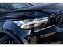 Volvo XC40 1.5 T2 R-Design | Achteruitrijcamera | Parkeersensoren | Trekhaak | Stoelverwarming | Navigatie | Apple Carplay | Android Auto | Elektrische Achterklep | Lichtmetalen Velgen 19 inch