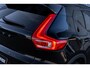 Volvo XC40 1.5 T2 R-Design | Achteruitrijcamera | Parkeersensoren | Trekhaak | Stoelverwarming | Navigatie | Apple Carplay | Android Auto | Elektrische Achterklep | Lichtmetalen Velgen 19 inch