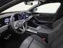 Volkswagen Passat Variant 1.5eHybrid 200kW/272PK R-Line Edition · Panoramadak · Trekhaak · Apple/Android · Garantie t/m 15-07-2030 of 100000km.