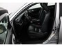 Lexus CT 200h Luxury Line | Schuif-/kanteldak | Mark Levinson | 17 Inch Lichtmetalen velgen