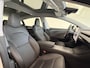Tesla Model 3 RWD 60 kWh Panoramadak Navigatie Camera Parkeersensoren Cruise Control Stoelverwarming Dodehoek detectie Full LED Leder Climate Control Elektrische Stoelen