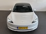 Tesla Model 3 RWD 60 kWh Panoramadak Navigatie Camera Parkeersensoren Cruise Control Stoelverwarming Dodehoek detectie Full LED Leder Climate Control Elektrische Stoelen