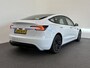 Tesla Model 3 RWD 60 kWh Panoramadak Navigatie Camera Parkeersensoren Cruise Control Stoelverwarming Dodehoek detectie Full LED Leder Climate Control Elektrische Stoelen
