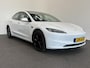 Tesla Model 3 RWD 60 kWh Panoramadak Navigatie Camera Parkeersensoren Cruise Control Stoelverwarming Dodehoek detectie Full LED Leder Climate Control Elektrische Stoelen