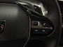 Peugeot 208 Allure Aut. 100 PK Navi Leder Led Carbon PDC ACC Carplay