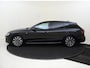 Audi A4 Avant 35 TFSI S edition Competition | Navigatie Plus | Stoelverwarming | Optiek zwart |  Elektrische achterklep | Virtual cockpit Plus | Parkeersensoren voor en achter | Carplay |