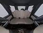 Mercedes-Benz G-klasse G 500 AMG Line | Adaptive Demping | Massage Stoelen Voor | Distronic Cruise Control | Trekhaak | Standkachel | 20"AMG Velgen | 360° Camera | Burmester 3D Surrouns System |