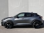 Nissan Juke 1.0 DIG-T Tekna / Fabrieksgarantie tot 03-2028  <100.000 km / Automaat / Leder / Camera 360° / Cold Pack / Stuur-, stoel- & voorruitverwarming / Navigatie / Apple Carplay Android / 19" LM + All Season banden /
